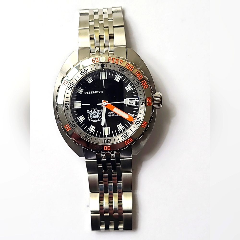 Steeldive automatic nh35 watch